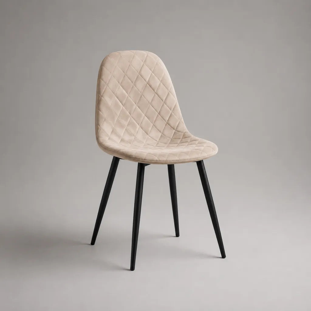 Sedia da pranzo imbottita in velluto di poliestere beige con gambe in acciaio nero, 48 × 55 × 84 cm
